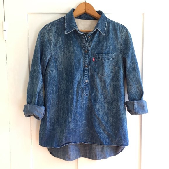 Levi's Tops - Levi's Acid Wash Denim Popover Shirt